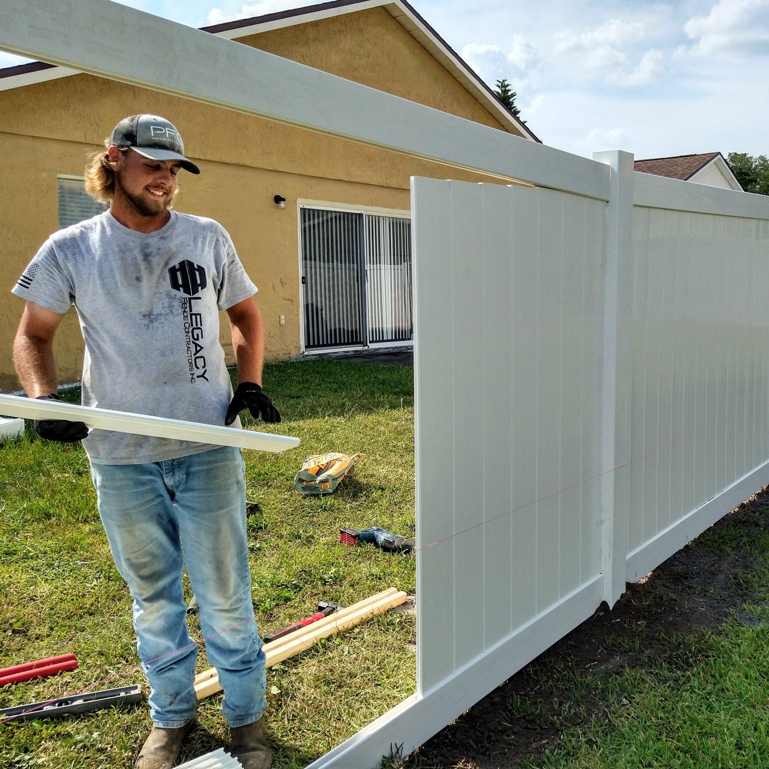 Understanding the Cost of Fence Installation in Central Florida 3 Understanding the Cost of Fence Installation in Central Florida