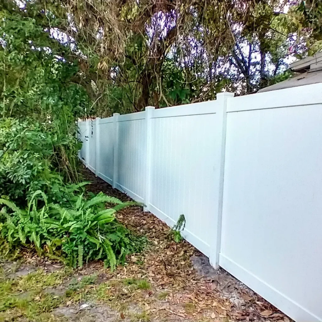 Vinyl fence installation in Lake Nona, FL