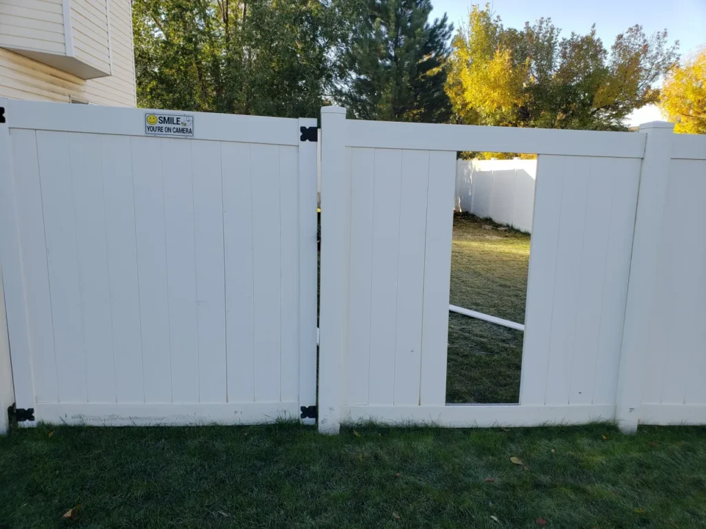 vinyl fence repair in Lake Nona, FL