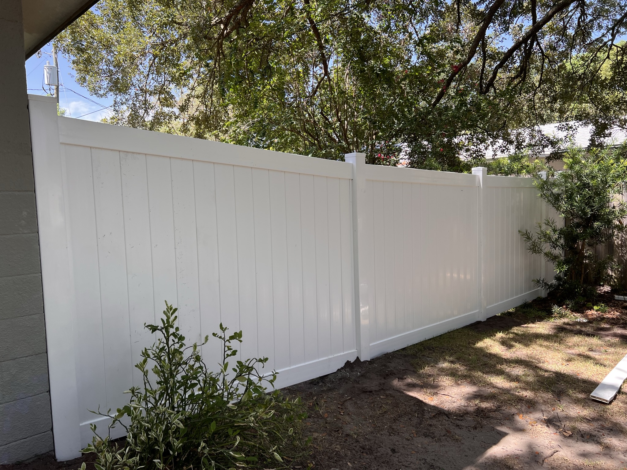 Professional White Vinyl Privacy Fence Installation in Winter Park: The Perfect Blend of Style and Durability